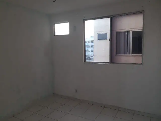 Foto 2 de Apartamento com 2 Quartos à venda, 50m² em Rocha Sobrinho, Mesquita