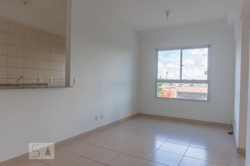 Foto 1 de Apartamento com 2 Quartos para alugar, 83m² em Samambaia, Brasília