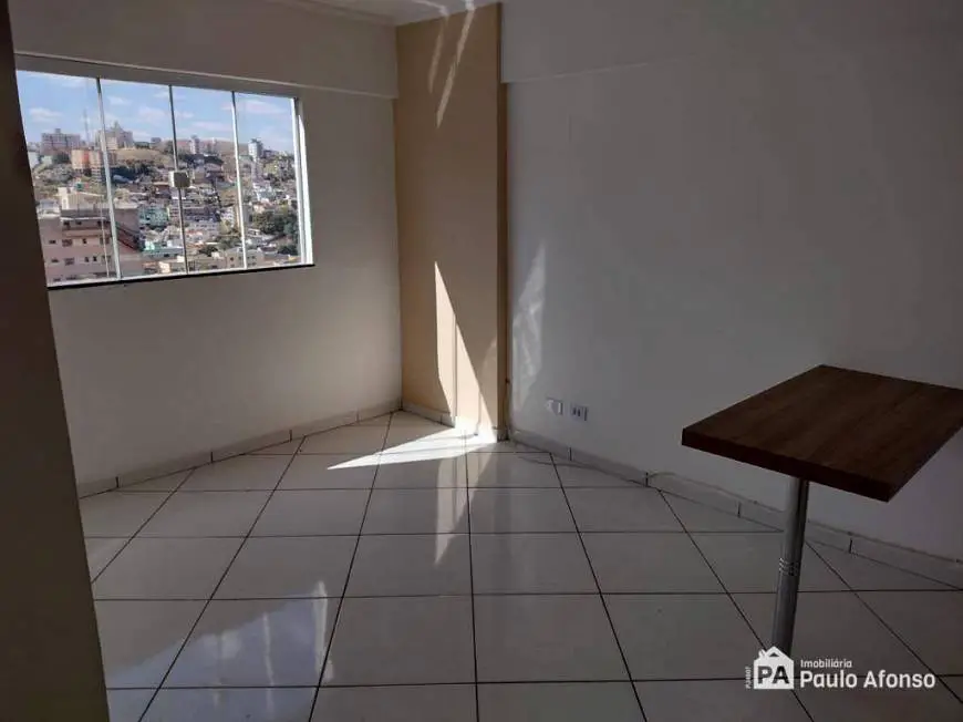 Foto 2 de Apartamento com 2 Quartos à venda, 45m² em Santa Angela, Poços de Caldas