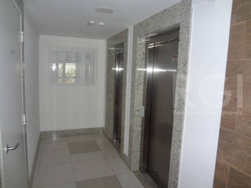 Foto 5 de Apartamento com 2 Quartos à venda, 56m² em Santa Cecília, Porto Alegre
