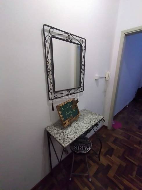 Foto 5 de Apartamento com 2 Quartos à venda, 73m² em Santana, Porto Alegre