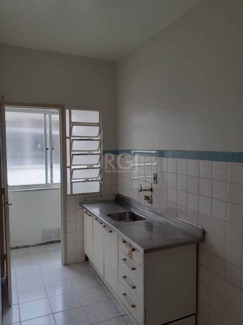 Foto 4 de Apartamento com 2 Quartos à venda, 59m² em Santana, Porto Alegre