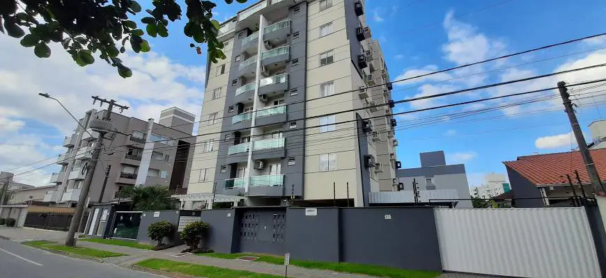 Foto 1 de Apartamento com 2 Quartos para alugar, 57m² em Santo Antônio, Joinville