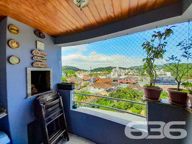 Foto 2 de Apartamento com 2 Quartos à venda, 70m² em Santo Antônio, Joinville