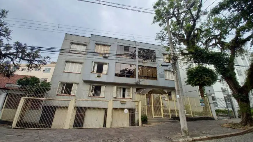 Foto 3 de Apartamento com 2 Quartos à venda, 85m² em São João, Porto Alegre
