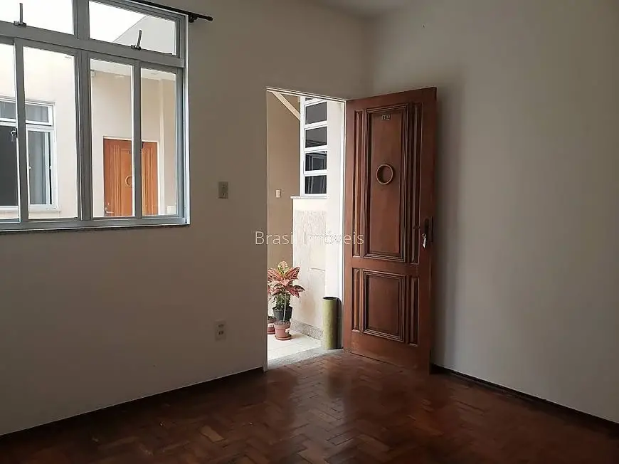 Foto 2 de Apartamento com 2 Quartos à venda, 65m² em São Mateus, Juiz de Fora
