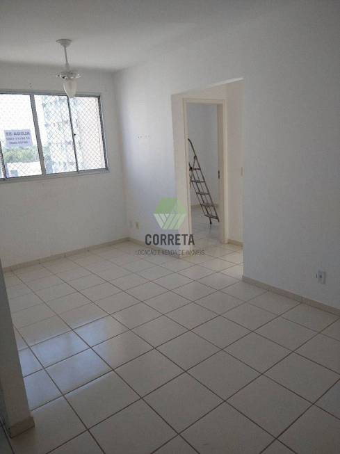 Foto 2 de Apartamento com 2 Quartos para alugar, 45m² em São Patrício, Serra