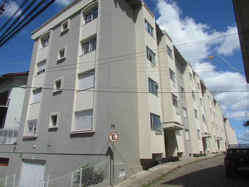 Foto 1 de Apartamento com 2 Quartos para alugar, 77m² em São Pelegrino, Caxias do Sul