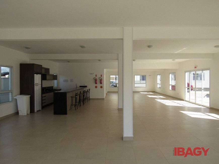 Foto 2 de Apartamento com 2 Quartos para alugar, 56m² em São Sebastião, Palhoça