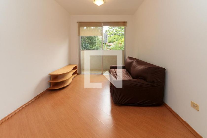Foto 4 de Apartamento com 2 Quartos para alugar, 72m² em Sumaré, São Paulo