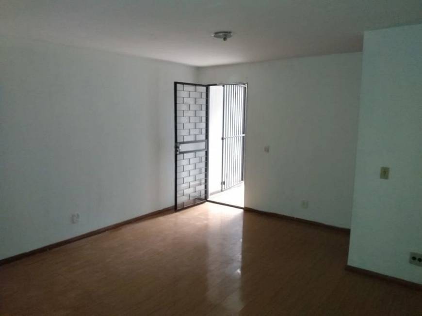 Foto 1 de Apartamento com 2 Quartos para alugar, 70m² em Taguatinga Norte, Brasília