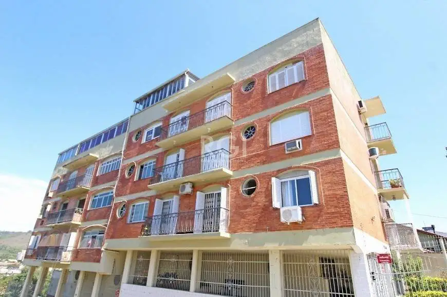 Foto 1 de Apartamento com 2 Quartos à venda, 71m² em Teresópolis, Porto Alegre