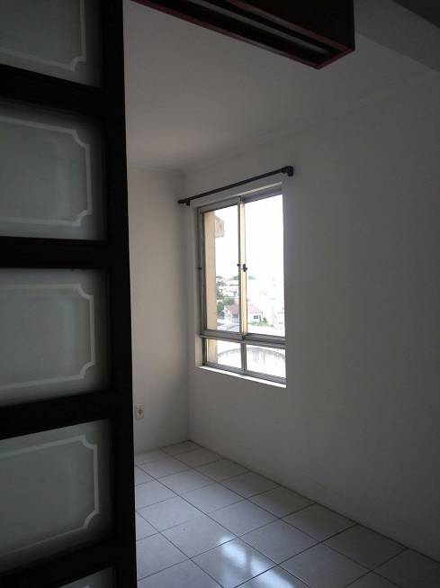 Foto 5 de Apartamento com 2 Quartos para alugar, 45m² em Três Vendas, Pelotas
