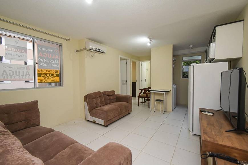 Foto 1 de Apartamento com 2 Quartos para alugar, 47m² em Três Vendas, Pelotas