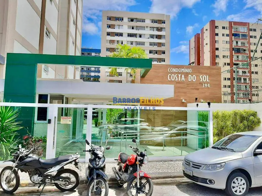 Foto 1 de Apartamento com 2 Quartos para alugar, 152m² em Treze de Julho, Aracaju