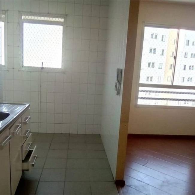 Foto 2 de Apartamento com 2 Quartos para venda ou aluguel, 50m² em Vila Arriete, São Paulo