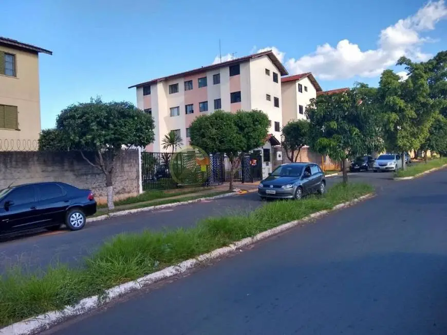 Foto 1 de Apartamento com 2 Quartos para alugar, 49m² em Vila Carolina, Bauru