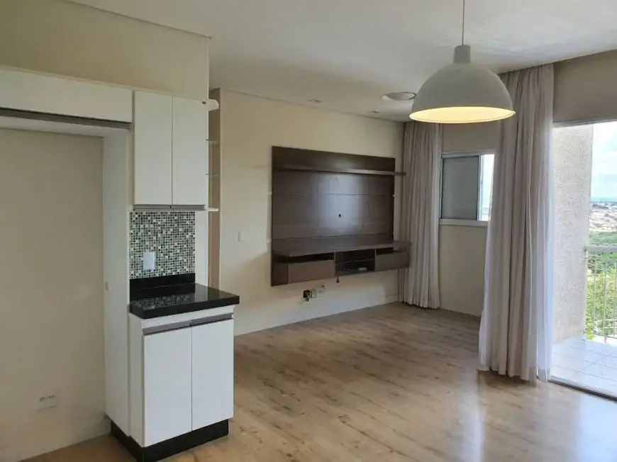 Foto 1 de Apartamento com 2 Quartos para alugar, 64m² em VILA FAUSTINA II, Valinhos