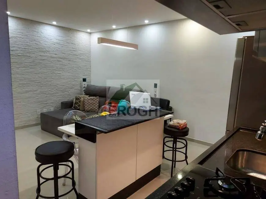 Foto 1 de Apartamento com 2 Quartos à venda, 54m² em Vila Floresta, Santo André