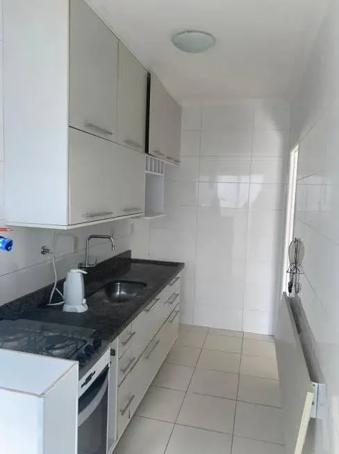 Foto 2 de Apartamento com 2 Quartos para alugar, 76m² em Vila Guilhermina, Praia Grande