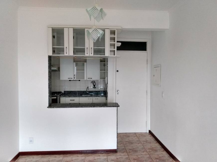 Foto 1 de Apartamento com 2 Quartos para alugar, 75m² em Vila Industrial, Campinas