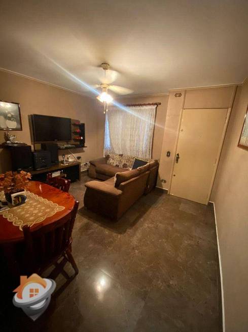Foto 5 de Apartamento com 2 Quartos à venda, 52m² em Vila Iorio, São Paulo