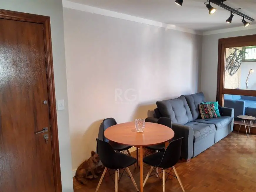 Foto 5 de Apartamento com 2 Quartos à venda, 96m² em Vila Ipiranga, Porto Alegre