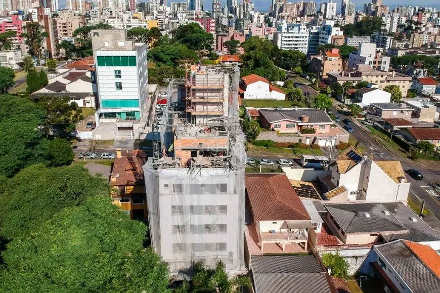 Foto 1 de Apartamento com 2 Quartos à venda, 55m² em Vila Izabel, Curitiba