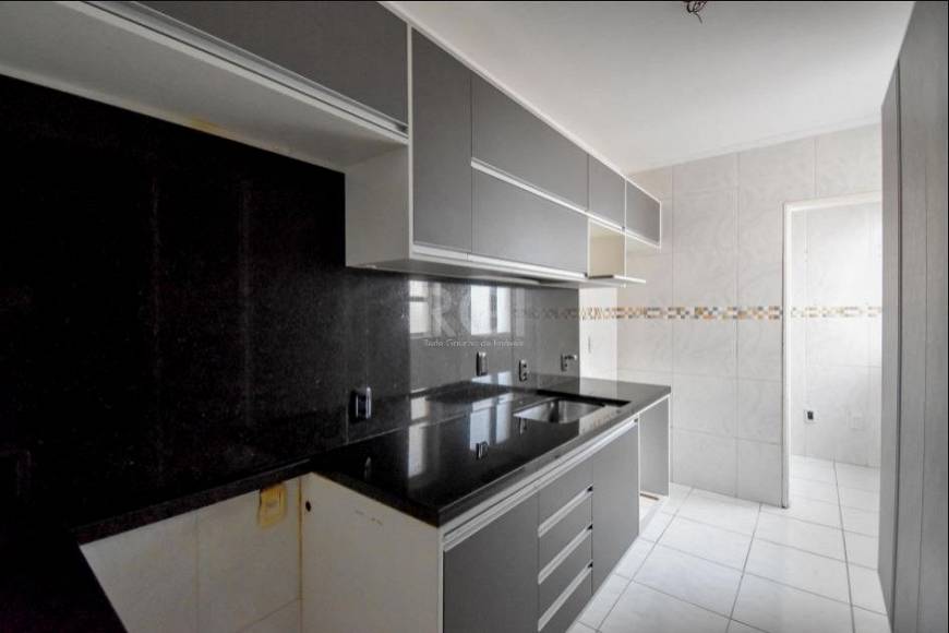 Foto 1 de Apartamento com 2 Quartos à venda, 65m² em Vila Jardim, Porto Alegre