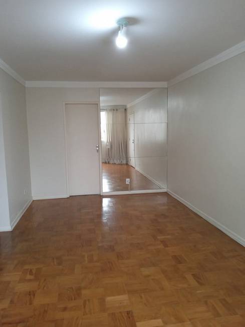 Foto 3 de Apartamento com 2 Quartos para alugar, 85m² em Vila Madalena, São Paulo