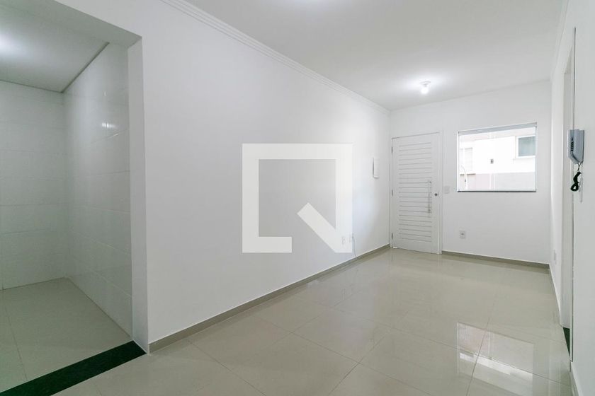 Foto 3 de Apartamento com 2 Quartos para alugar, 44m² em Vila Matilde, São Paulo