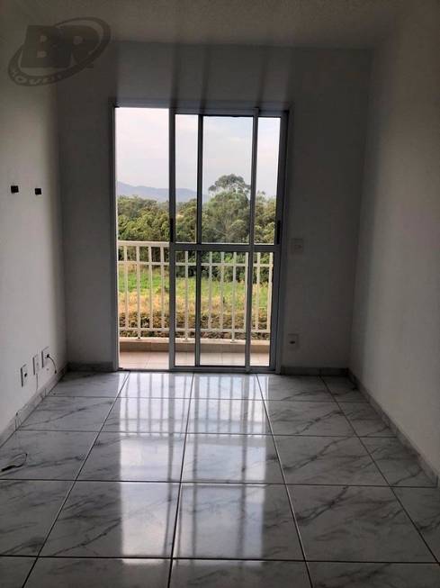 Foto 3 de Apartamento com 2 Quartos para alugar, 48m² em Vila Mogilar, Mogi das Cruzes