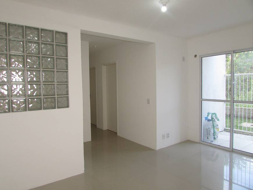 Foto 4 de Apartamento com 2 Quartos para alugar, 50m² em Vila Nova, Porto Alegre