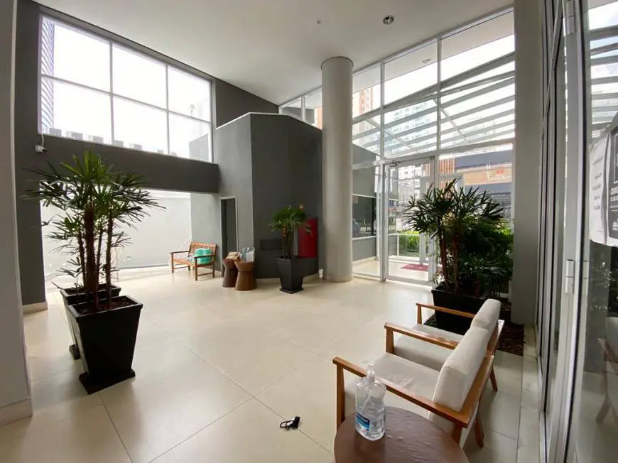 Foto 3 de Apartamento com 2 Quartos à venda, 108m² em Vila Nova Conceição, São Paulo
