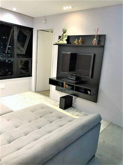 Foto 4 de Apartamento com 2 Quartos à venda, 70m² em Vila Regente Feijó, São Paulo