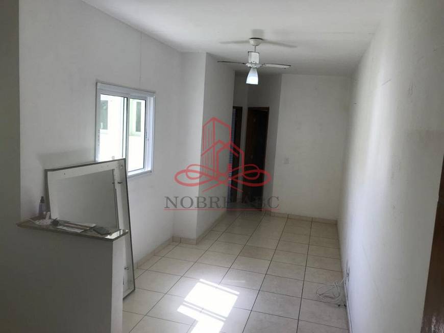 Foto 2 de Apartamento com 2 Quartos para venda ou aluguel, 49m² em Vila Tibirica, Santo André