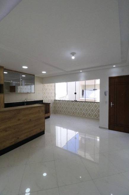 Foto 1 de Apartamento com 2 Quartos para alugar, 59m² em Vila Tibirica, Santo André