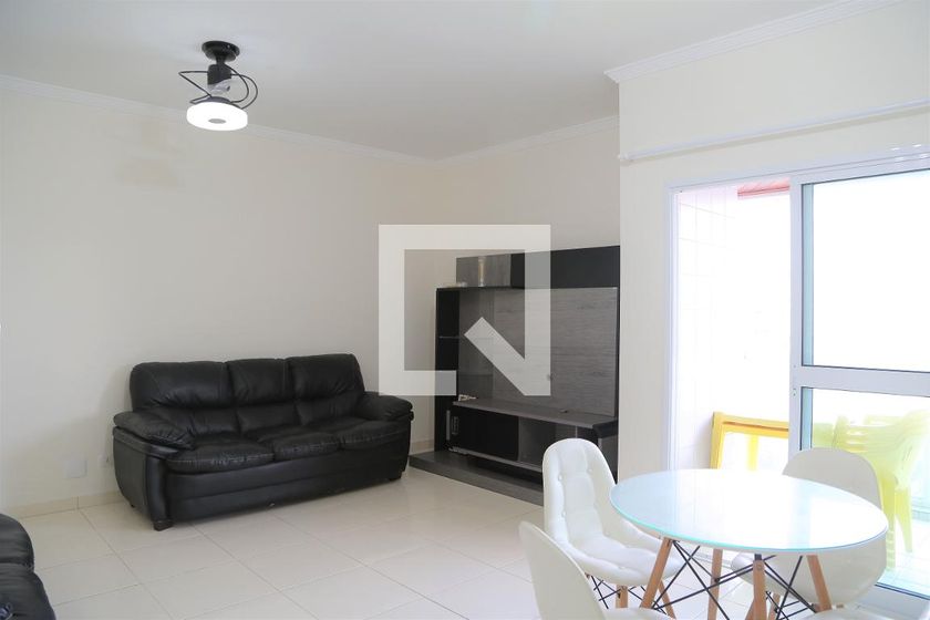 Foto 2 de Apartamento com 2 Quartos para alugar, 103m² em Vila Tupi, Praia Grande