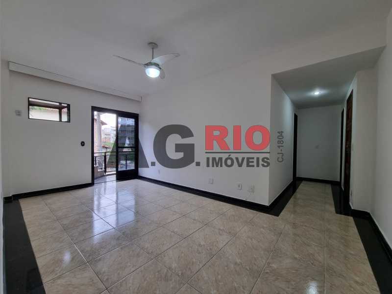 Foto 1 de Apartamento com 2 Quartos para alugar, 89m² em  Vila Valqueire, Rio de Janeiro