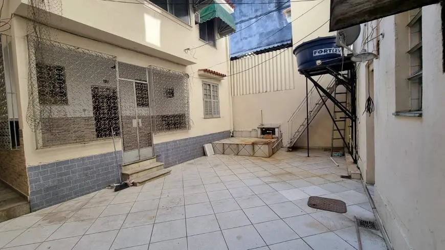 Foto 1 de Apartamento com 2 Quartos à venda, 60m² em Vista Alegre, Rio de Janeiro