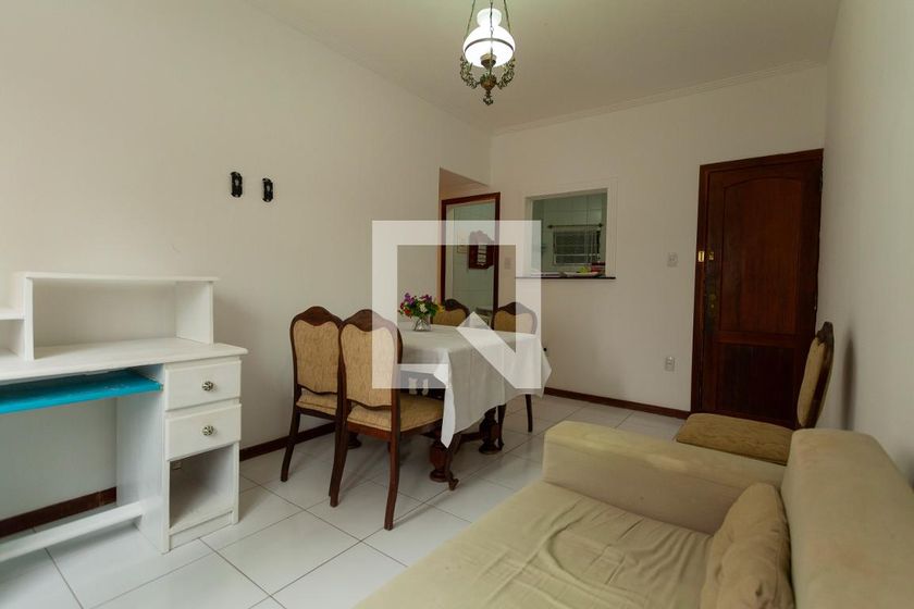 Foto 3 de Apartamento com 2 Quartos para alugar, 60m² em Vitória, Salvador