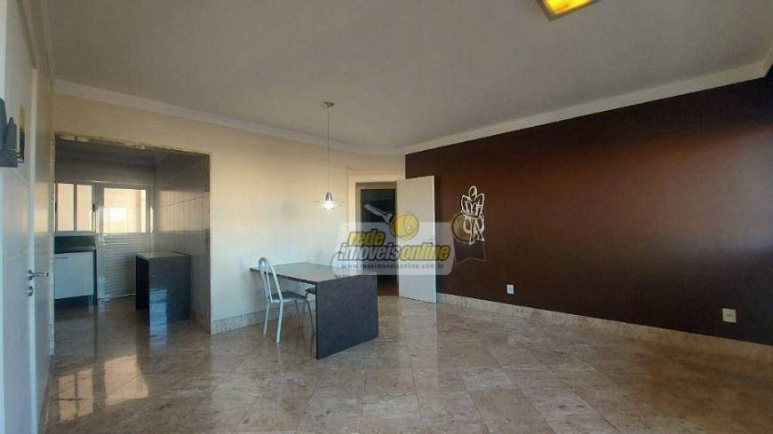Foto 1 de Apartamento com 3 Quartos à venda, 96m² em Abadia, Uberaba