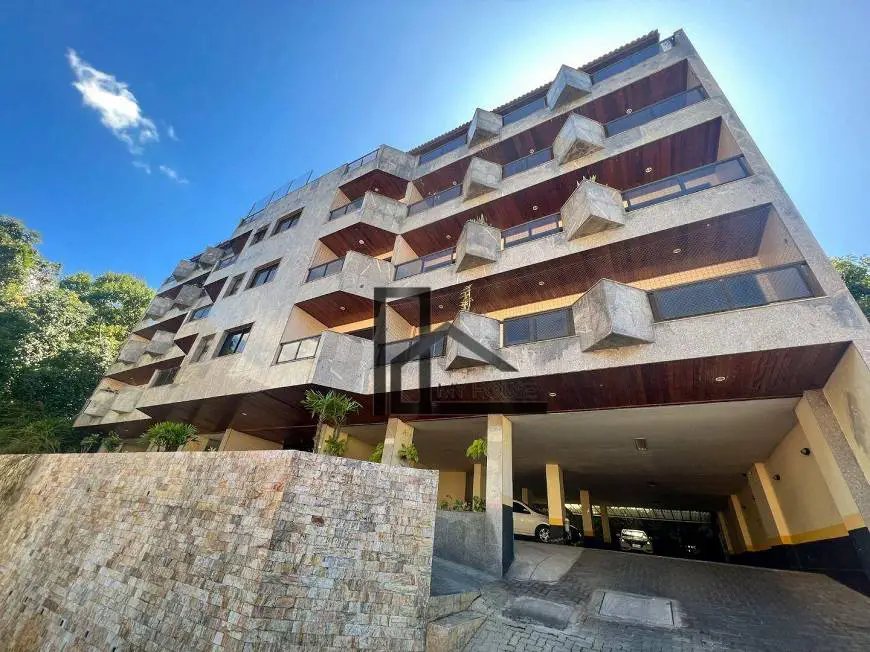 Foto 1 de Apartamento com 3 Quartos à venda, 110m² em Agriões, Teresópolis