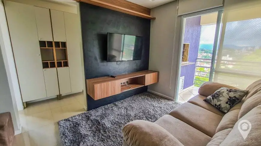 Foto 2 de Apartamento com 3 Quartos para alugar, 71m² em Água Verde, Blumenau