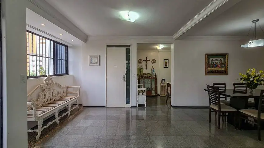 Foto 4 de Apartamento com 3 Quartos à venda, 200m² em Aldeota, Fortaleza