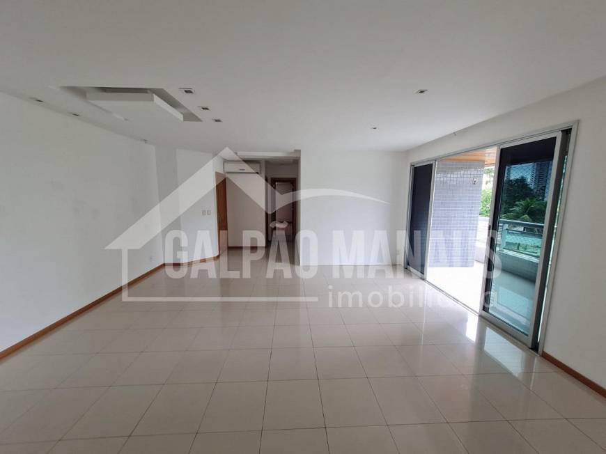Foto 2 de Apartamento com 3 Quartos à venda, 138m² em Aleixo, Manaus