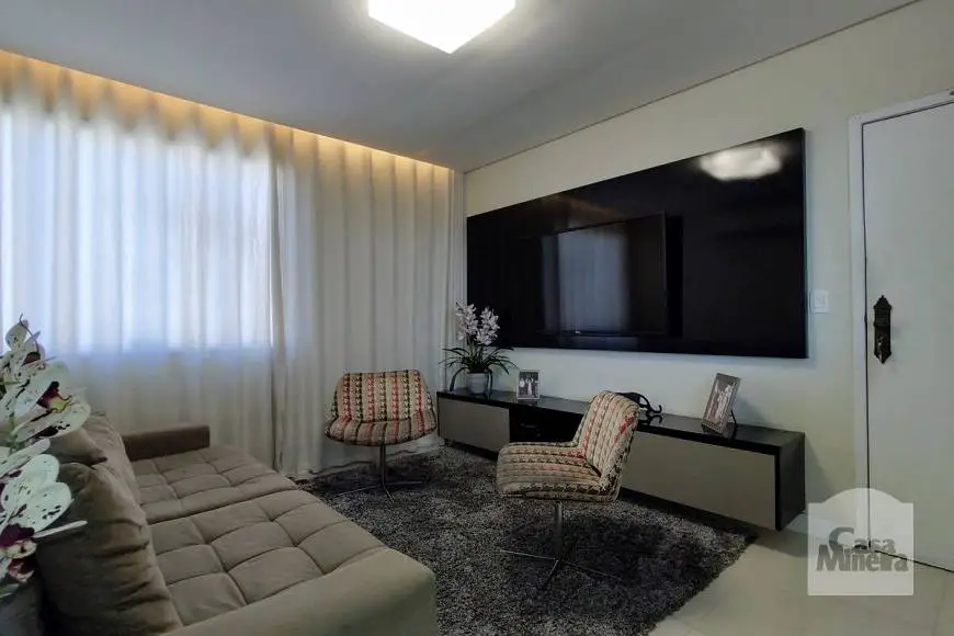 Foto 1 de Apartamento com 3 Quartos à venda, 67m² em Alípio de Melo, Belo Horizonte