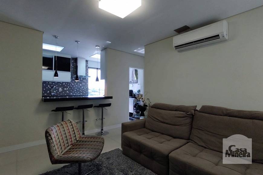 Foto 3 de Apartamento com 3 Quartos à venda, 67m² em Alípio de Melo, Belo Horizonte