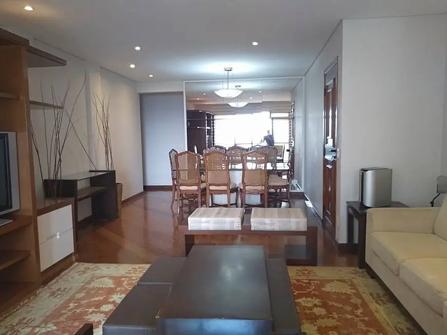 Foto 1 de Apartamento com 3 Quartos para alugar, 156m² em Alphaville, Barueri