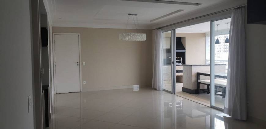 Foto 3 de Apartamento com 3 Quartos à venda, 135m² em Alto Da Boa Vista, São Paulo